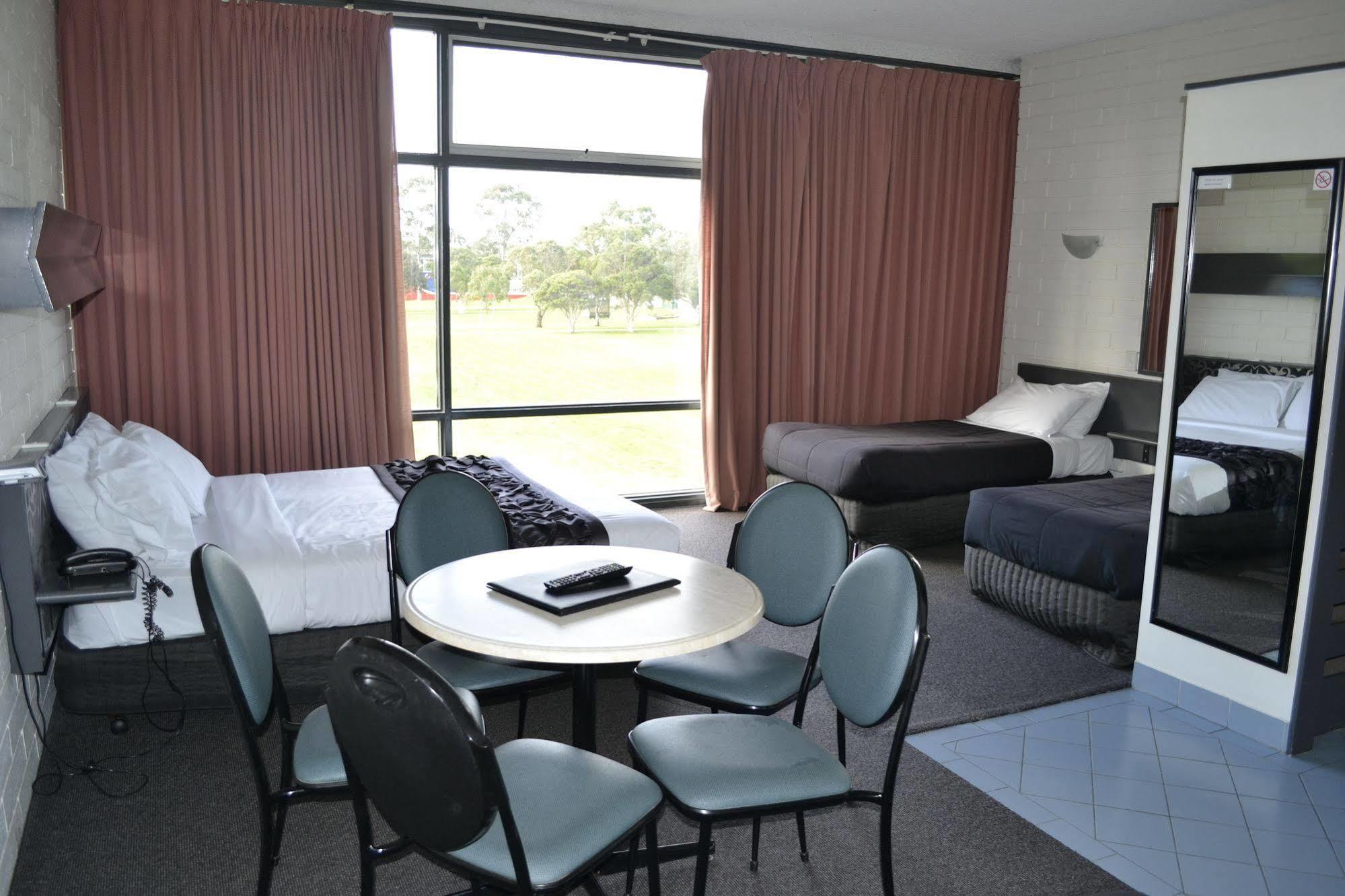 Parkside Motel Geelong Exterior photo