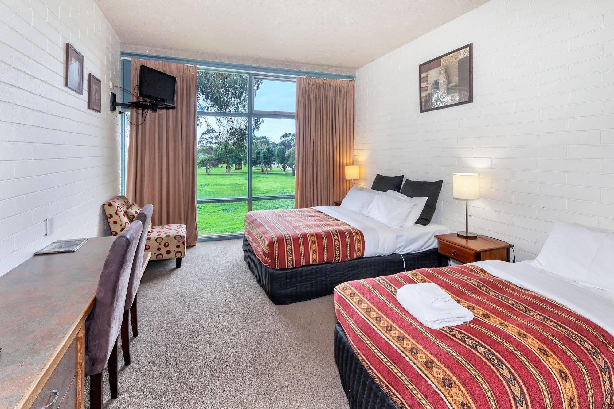Parkside Motel Geelong Exterior photo