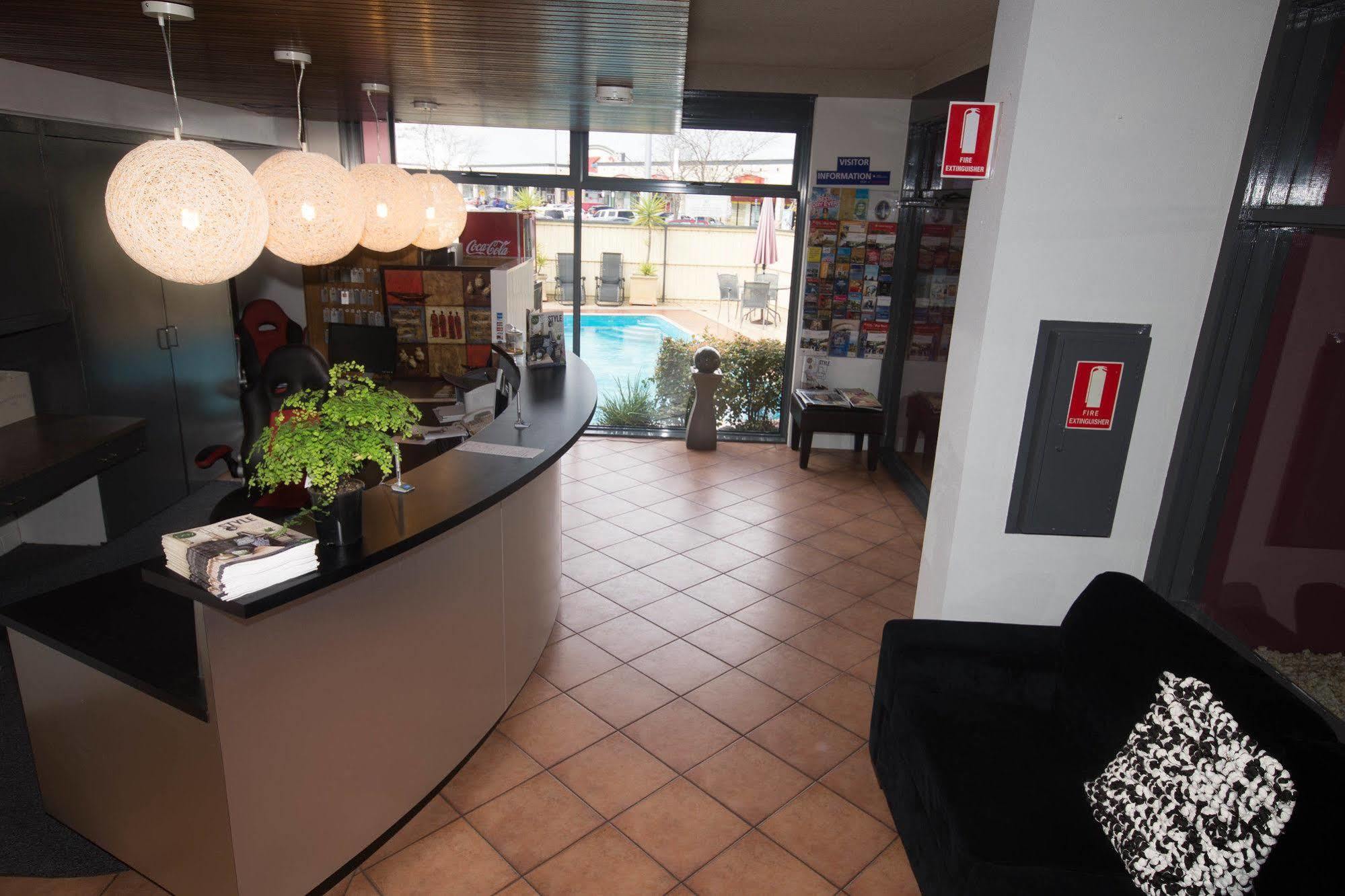 Parkside Motel Geelong Exterior photo